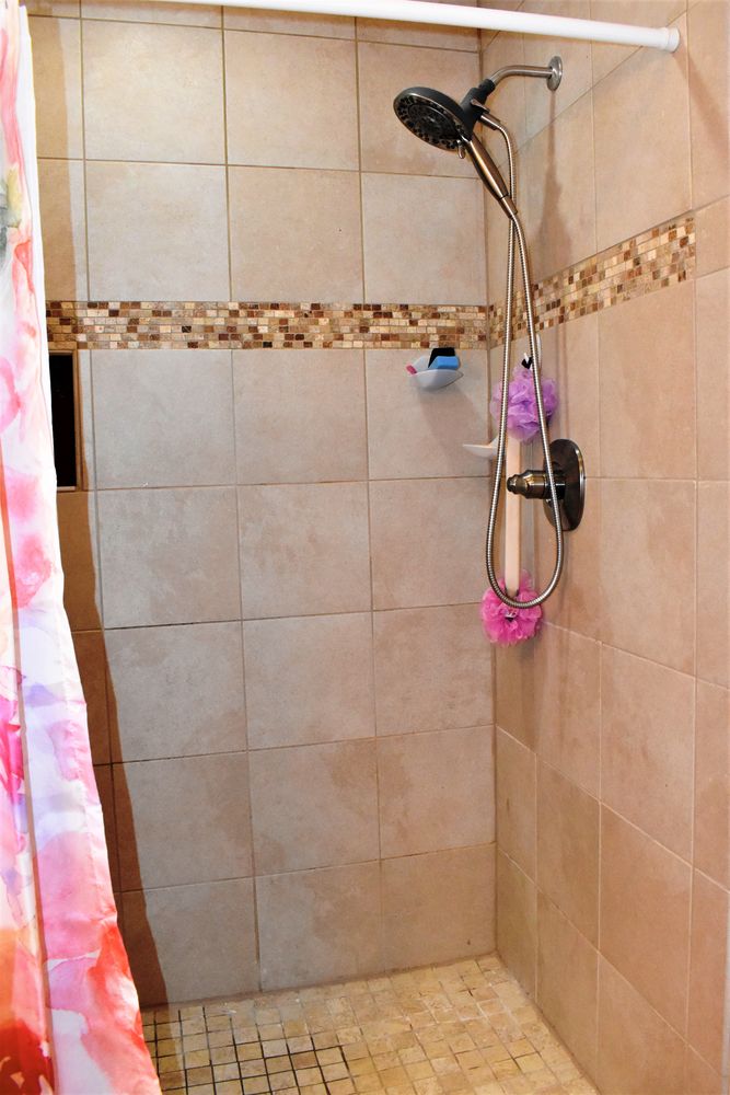 1771 Peavine Rd, Crossville, TN 38571